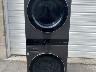LIke New LG THIN Q washtower,free Delivery