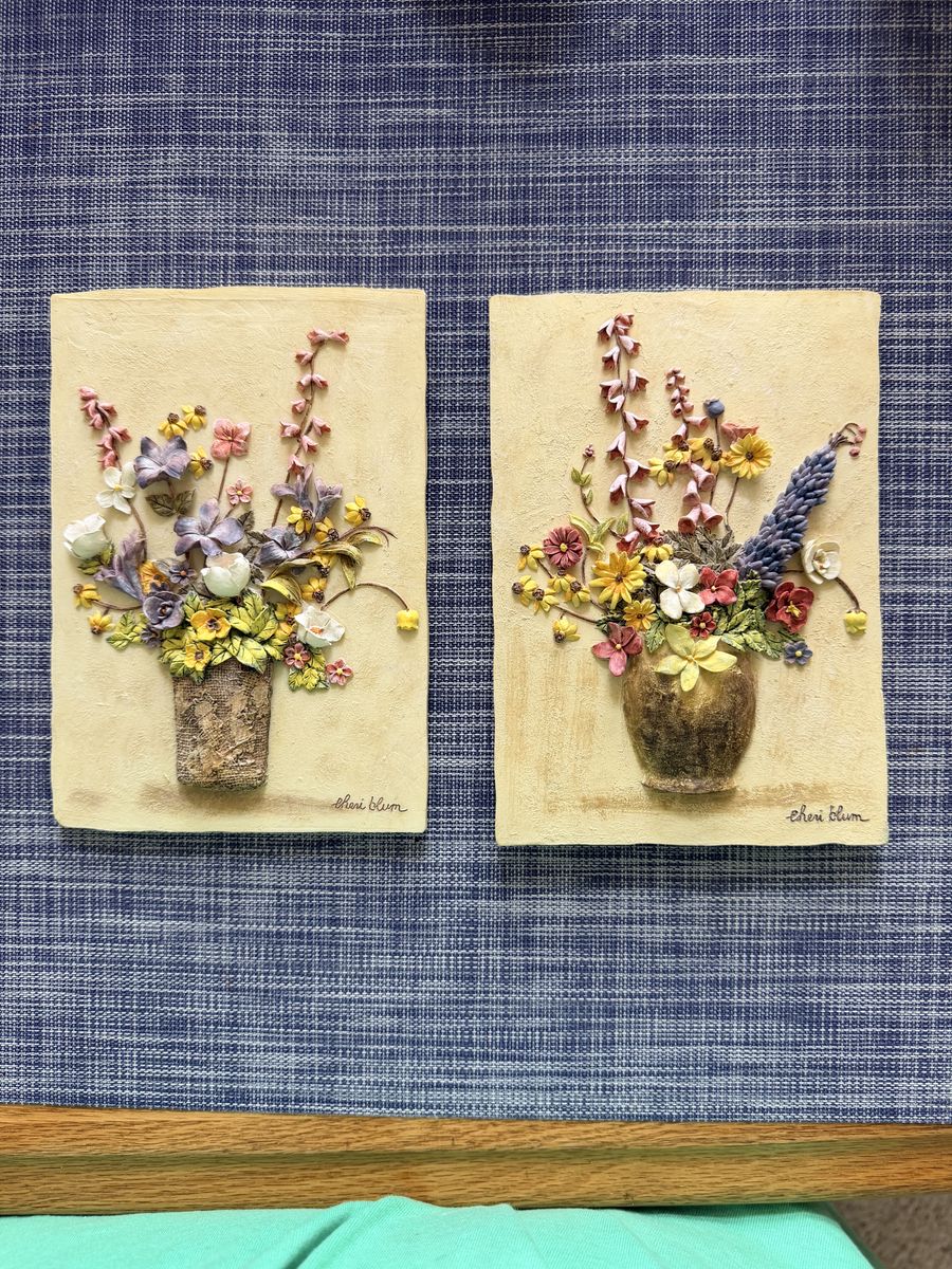 Beautiful and unique Pair of Cheri Blum 3D Resin Floral Wall Art Plaques