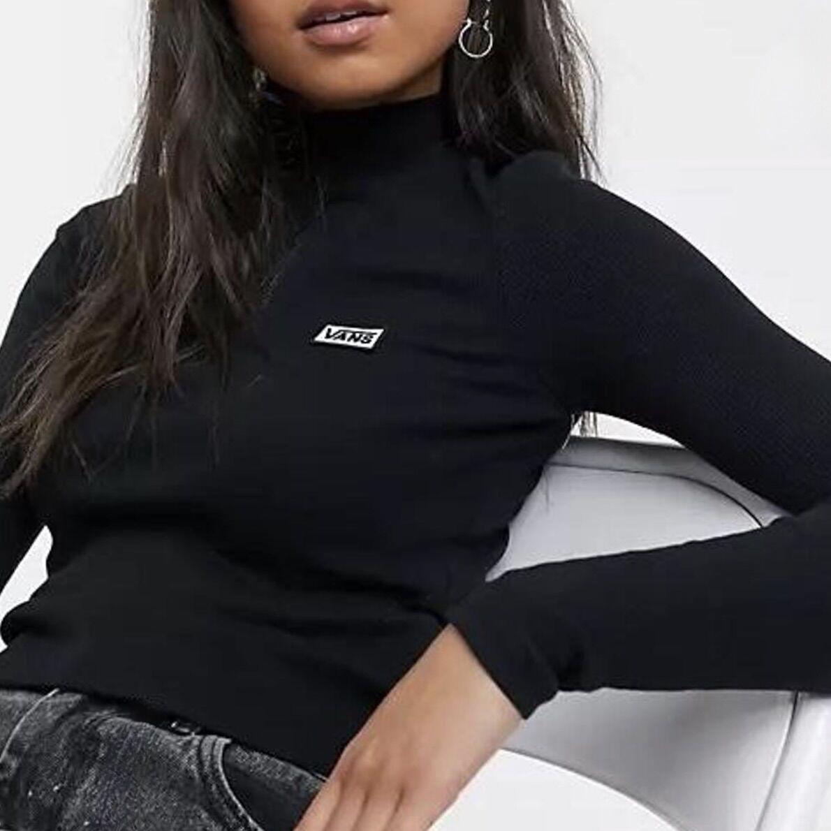 VANS Black Quarter Zip, Ribbed, Mock Neck, Crop Pullover Shirt - Size Medium