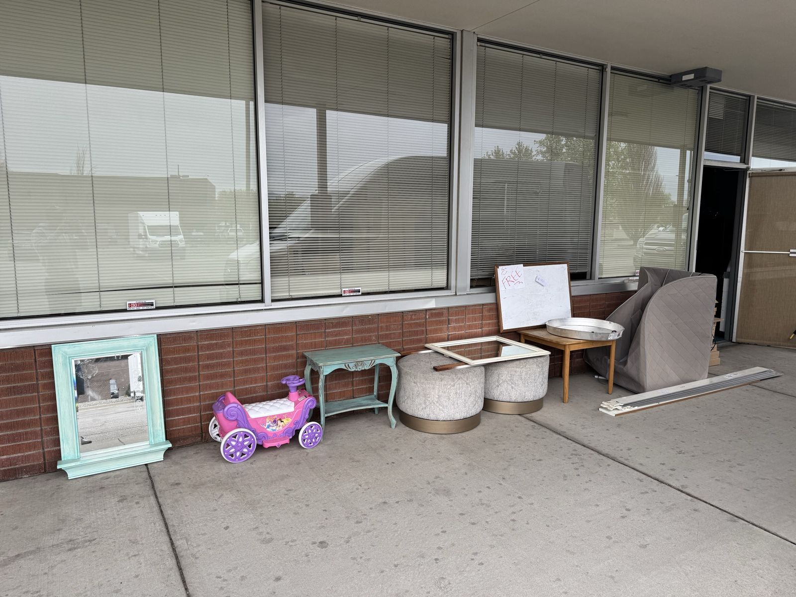 FREE- Sauna, Tires, Shelving, Mirrors, ottoman,