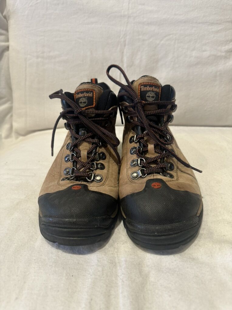 Timberland Women’s 7 Leather Mid Hiking Boots