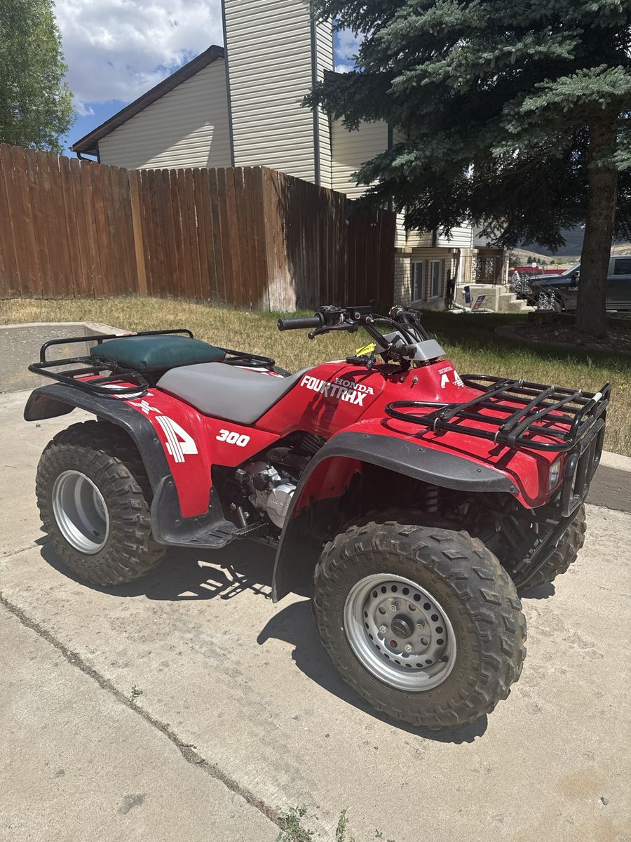 1991 Honda FourTrax 300 4x4 ATV - Red, Electric Start, Manual Shift, Excellent Condition