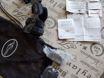 Donjoy knee brace