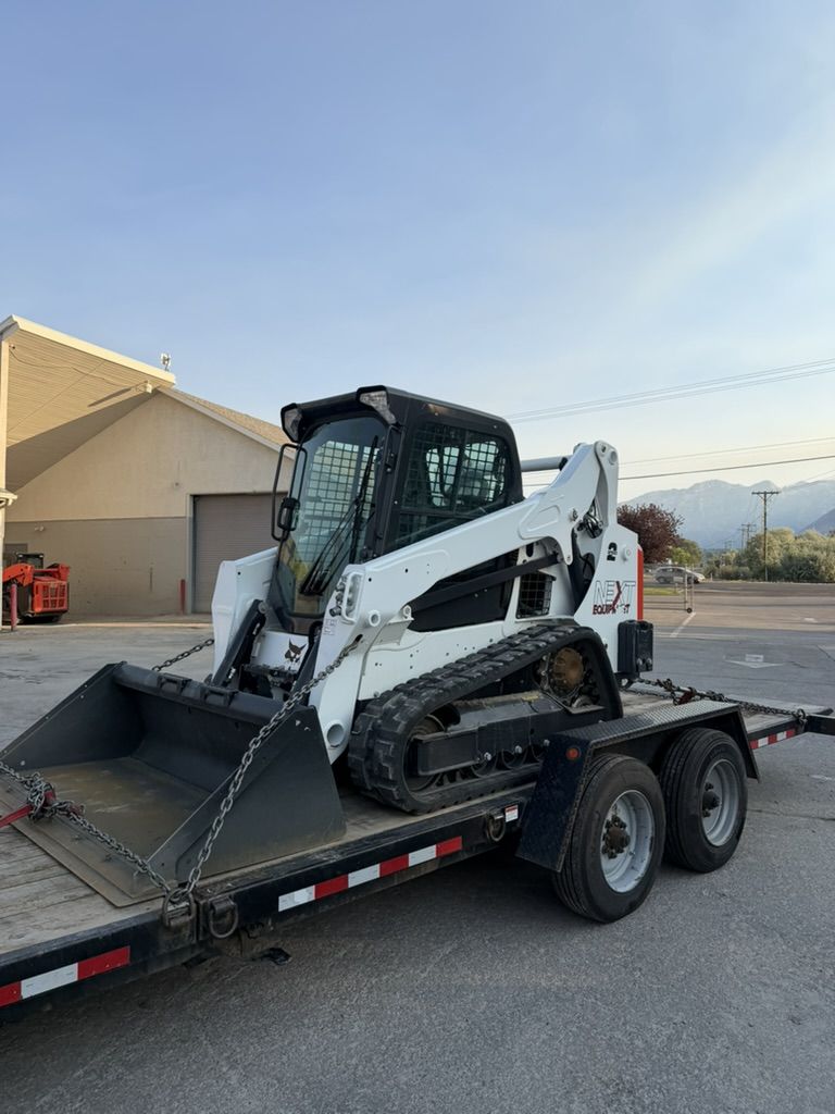Complete CTL Skid Steer Package – Bobcat T595 + Flatbed Trailer Combo