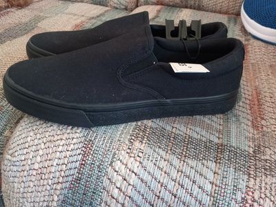 men's shoes