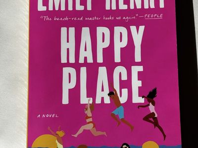 #1 NYT Bestseller Emily Henry - Happy Place (A Novel)