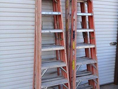 White Cap 300lbs 8' Fiberglass Step-Ladders
