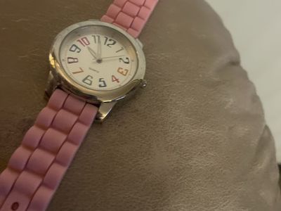 Womens Geneva Pink Wristwatch