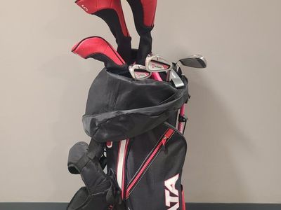 Women’s Callaway Strata golf set