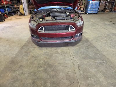 2017 mustang gt part out no motor no trans