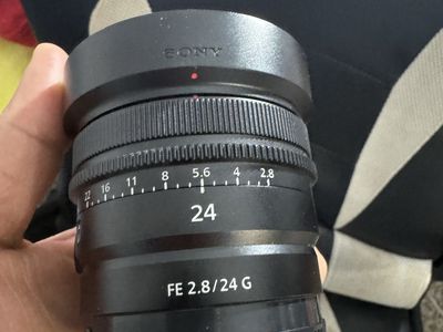 Sony FE 2.8/24 G E-Mount Prime Lens (24mm f/2.8) for Sony Cameras