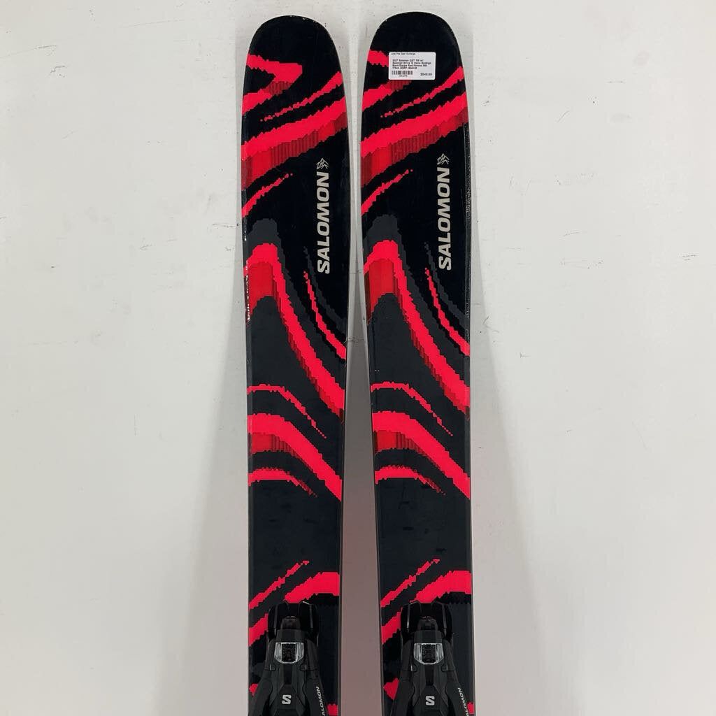 2027 Salomon QST 106 w/ Salomon Strive 13 Demo Bindings