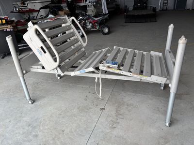 Hill-Rom P3930 Adjustable Hospital Bed