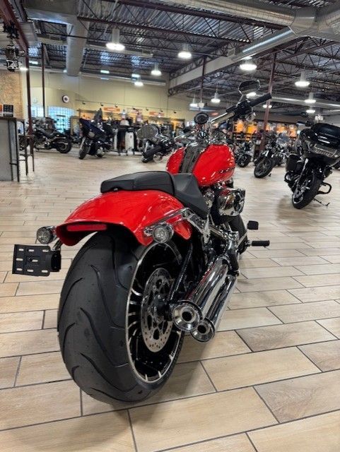 Harley-Davidson 2026 Breakout