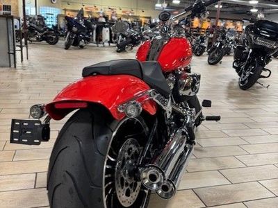 Harley-Davidson 2026 Breakout