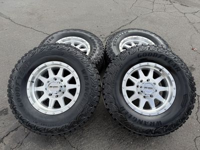 New Silver Method MR301 LT305/70r18 Goodyear Ford