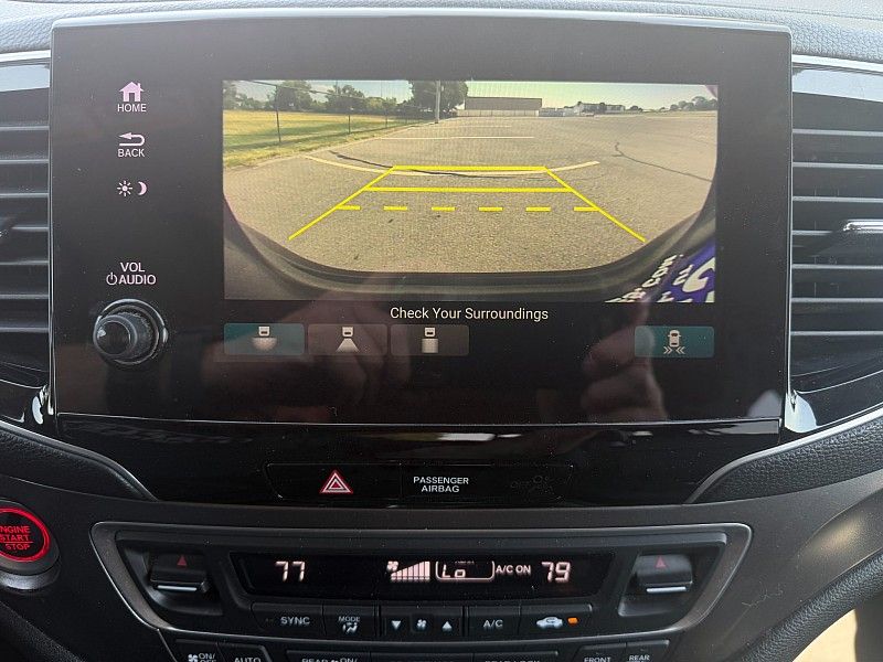 Main image 28