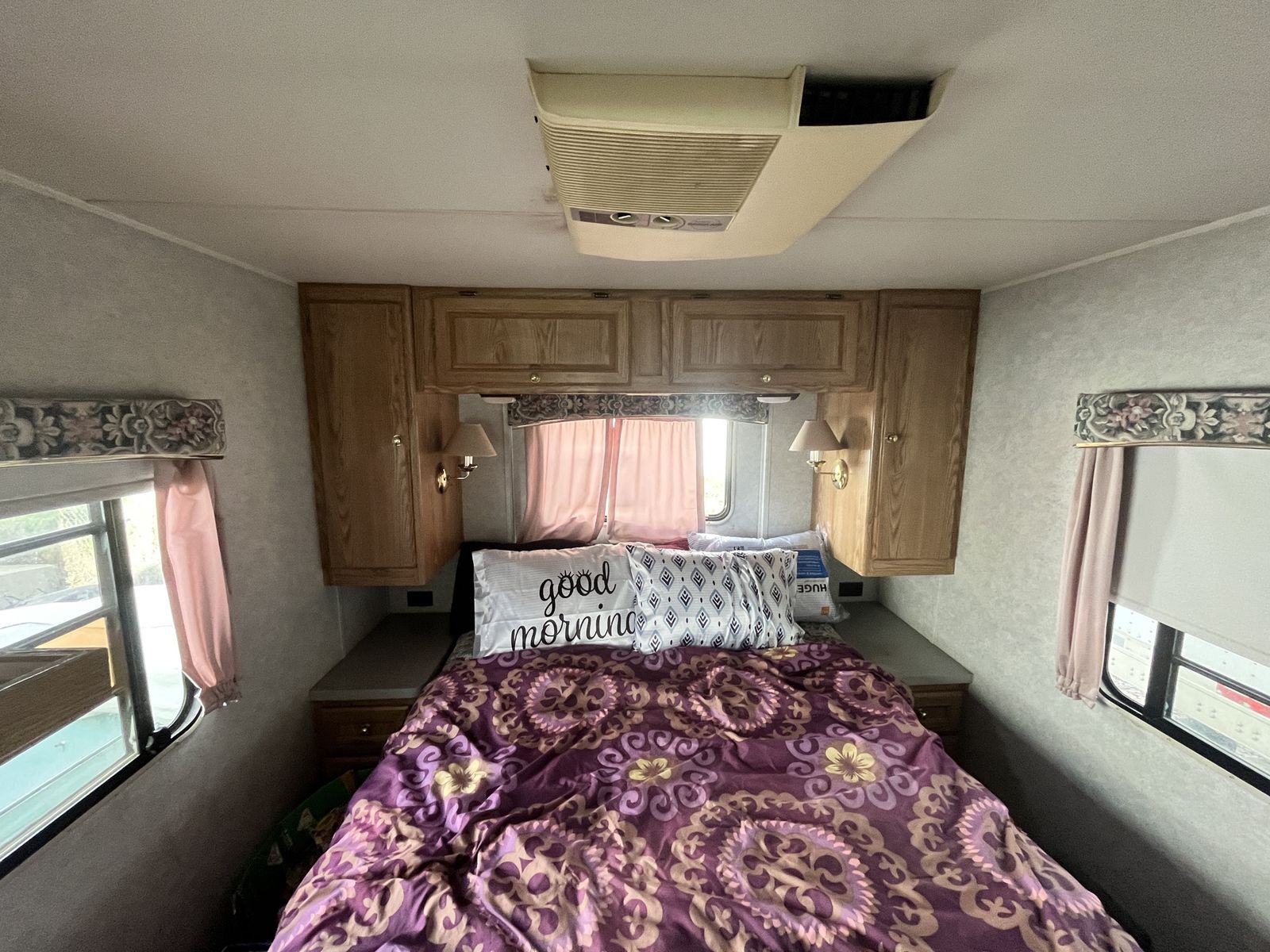 Main image 19