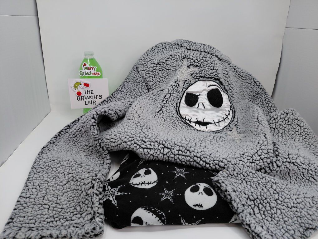 NWOT Nightmare Before Christmas Pajamas Size XL