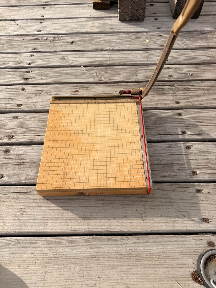 Antique Ingento No.4 Paper Cutter