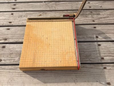 Antique Ingento No.4 Paper Cutter
