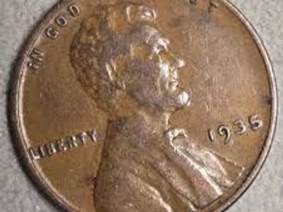 Five older wheat pennies