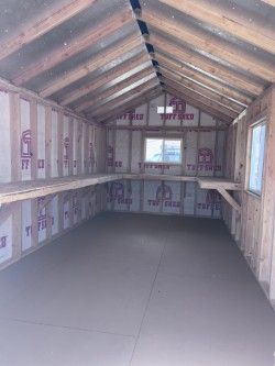 Main image 3
