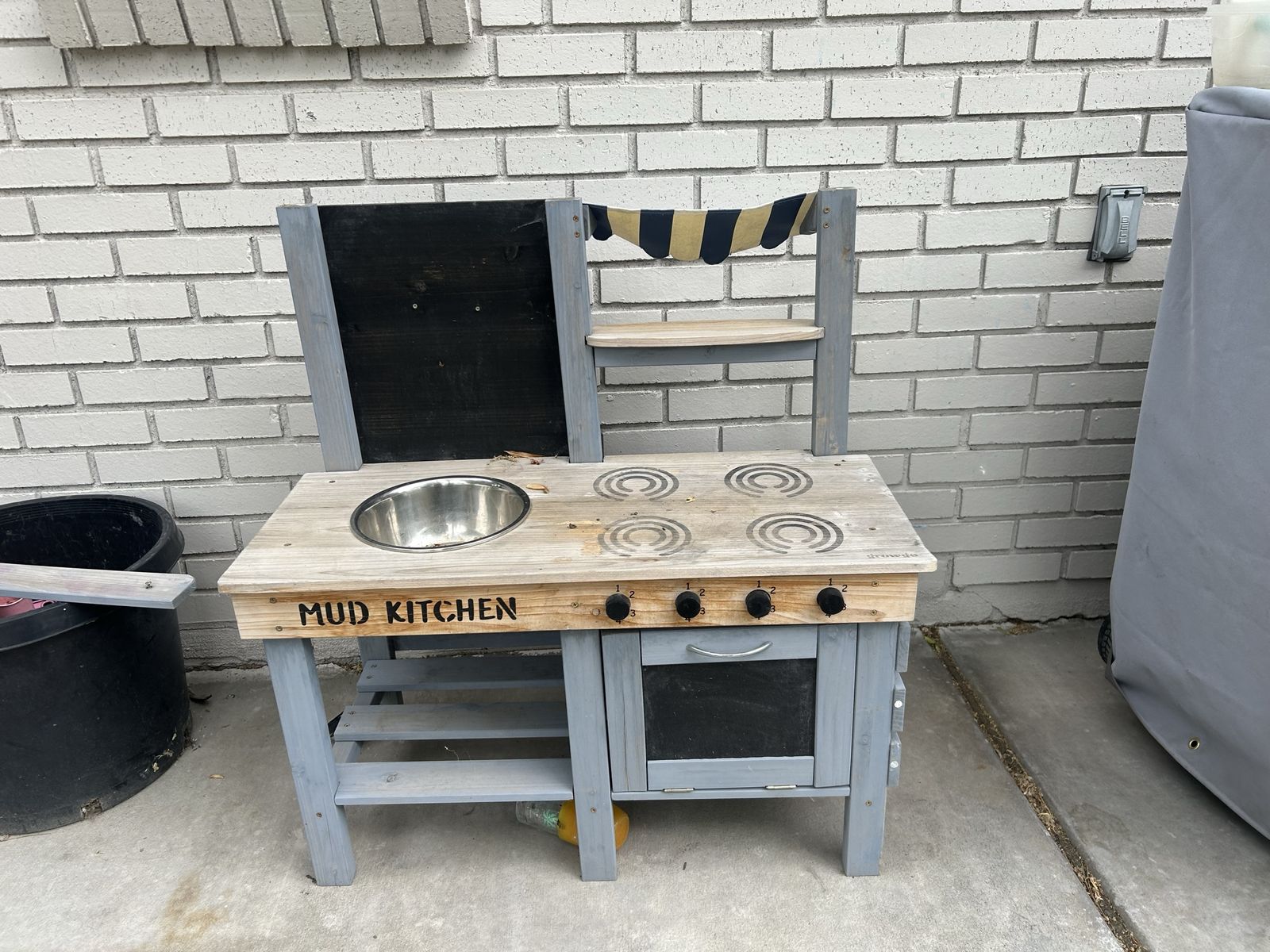 Outdoor toddler kitchen