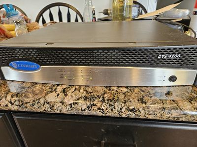 Crown CTs 4200A Four-Channel Power Amplifier