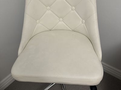 White Tufted Upholstered Office Desk Chair with Chrome Base and Wheels