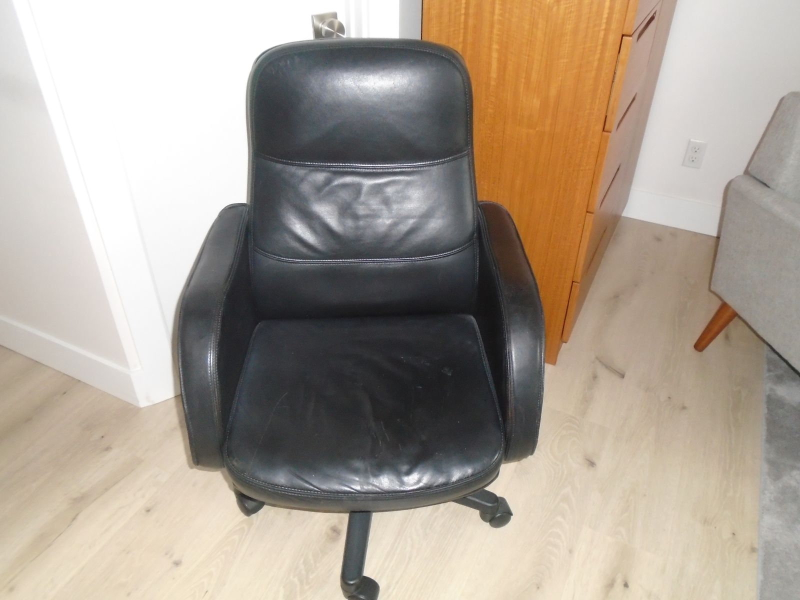 Top Grain leather office Chair