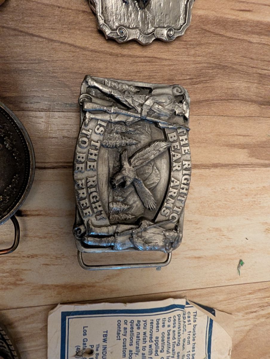 THE RIGHT TO BEAR ARMS - Belt Buckle