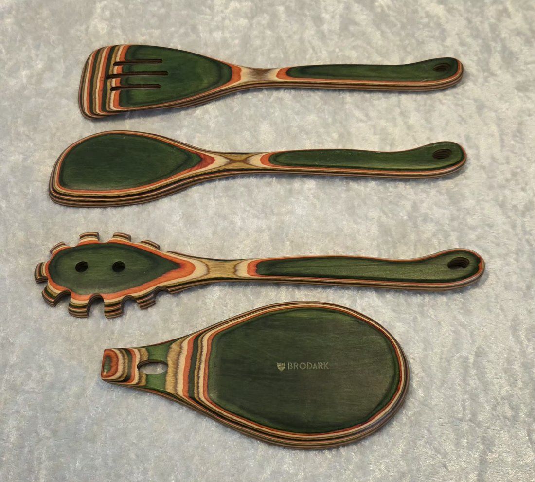 Main image 3