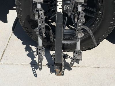 Thule 4 bike rack