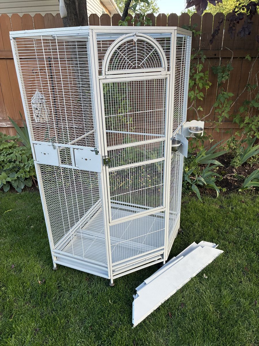 Large 62” Corner Bird Cage