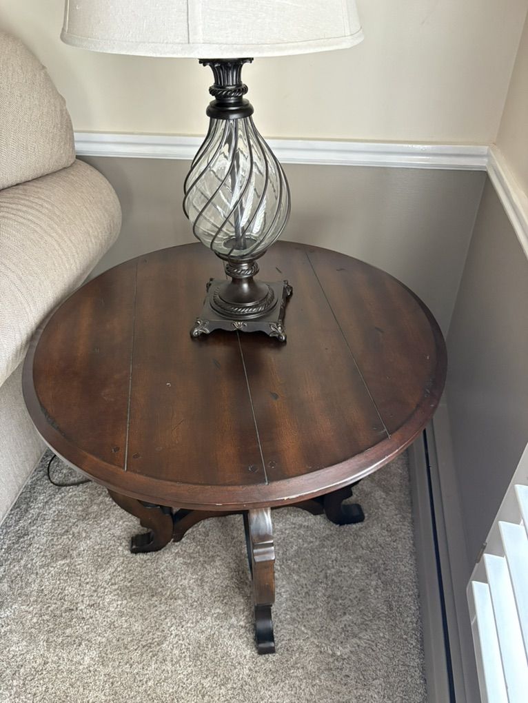2 Nice Round End Tables