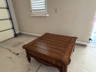 Rustic Solid Wood Coffee Table with 3 Drawers - Sturdy & Stylish Living Room Furniture