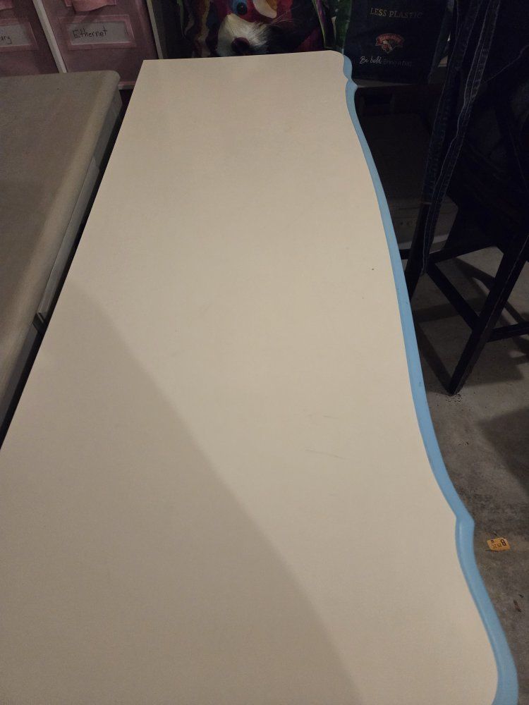 Main image 5