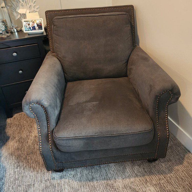 Dark Gray/Slate nailhead armchairs