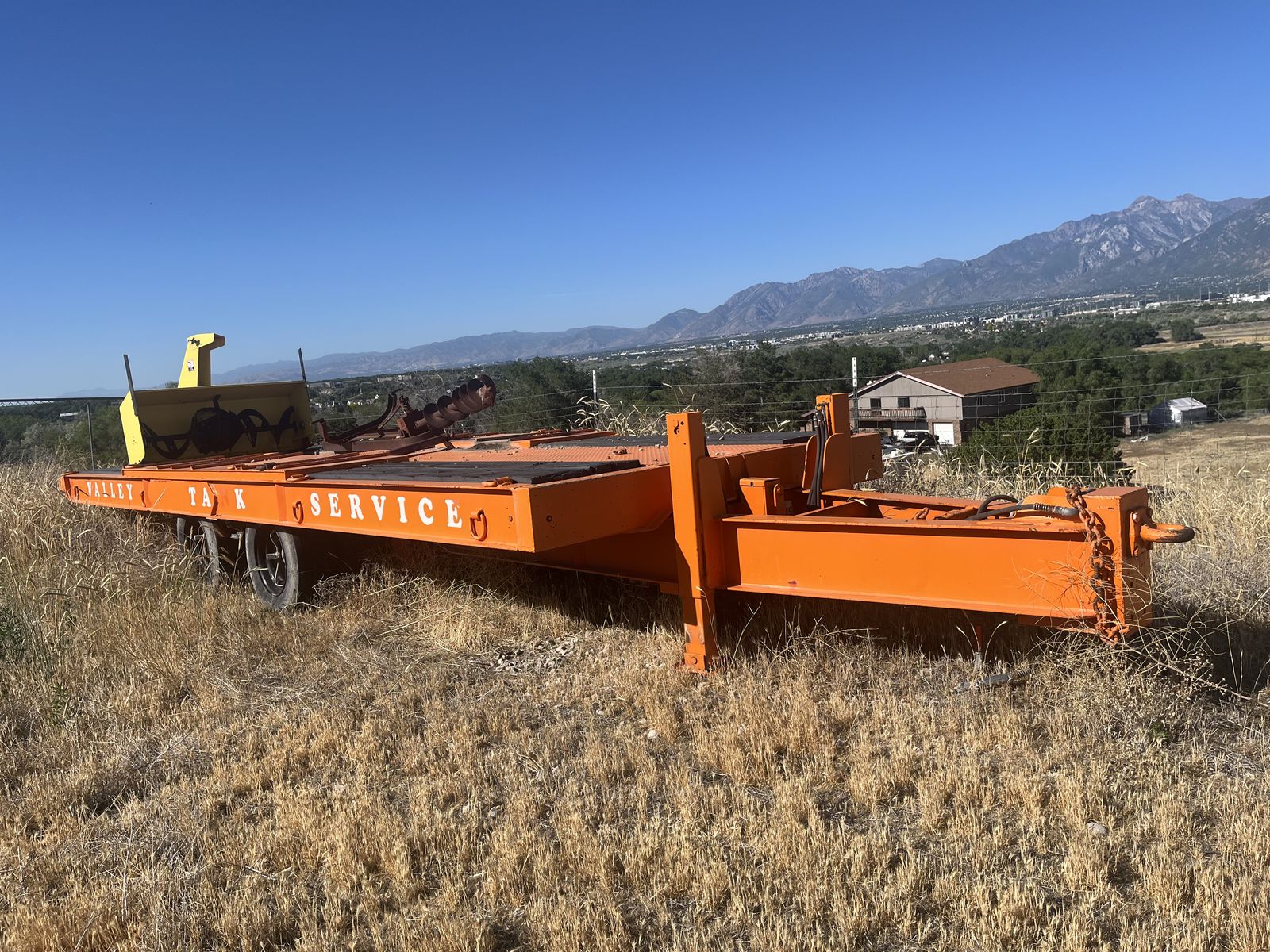 Dakota 24 foot tilt deck
