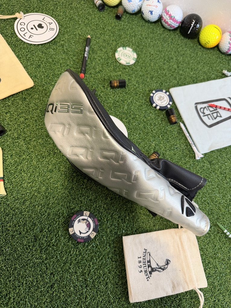 Taylormade Qi35 Fairway Wood Head Cover