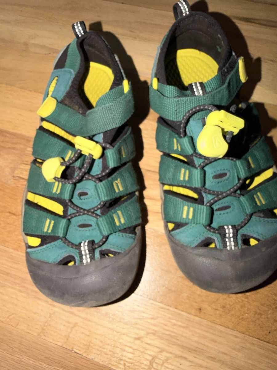 Keen Newport H2 Kids Sandals - Green/Yellow, Hook and Loop Closure, US Size 2