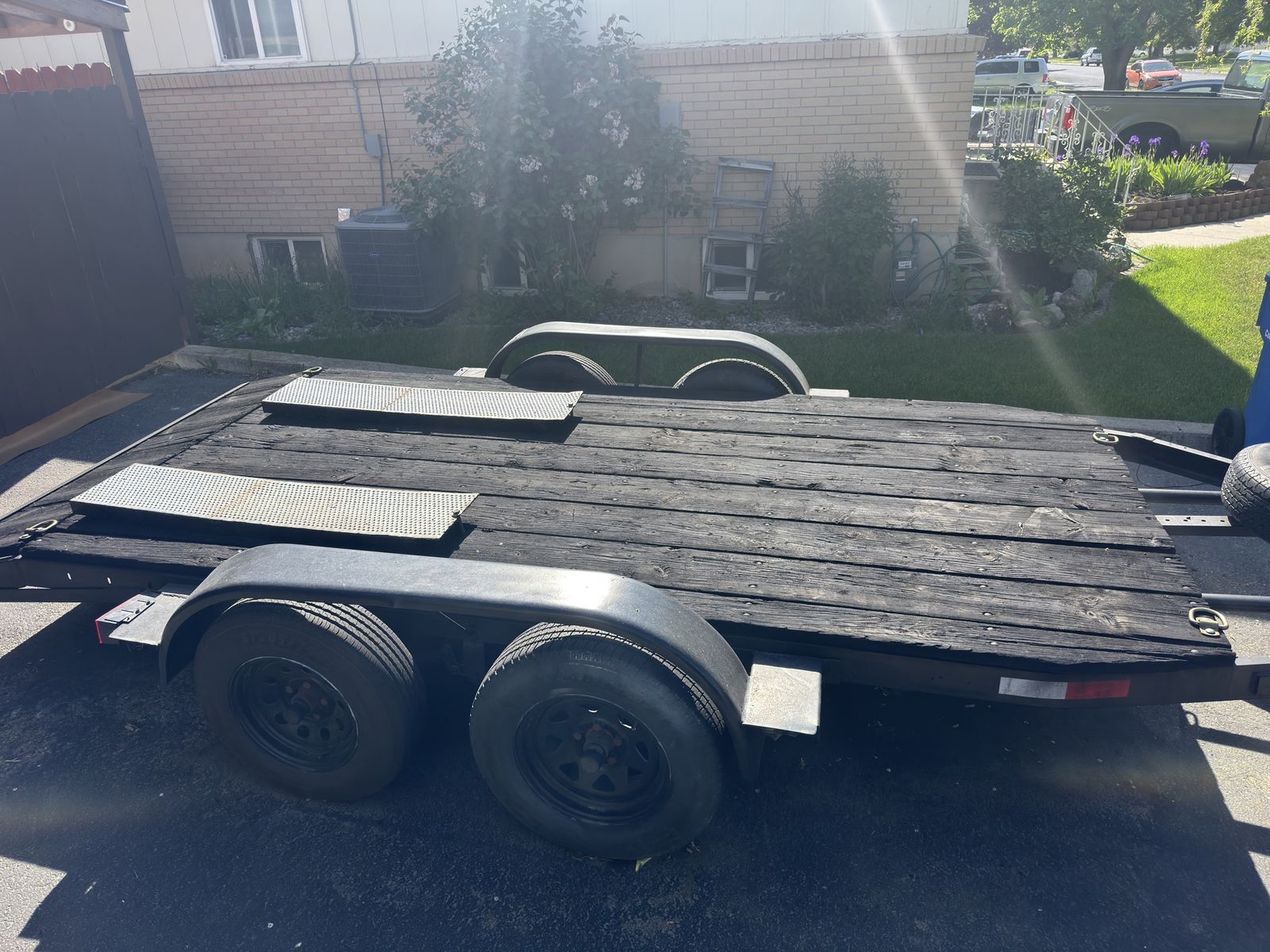 13’ flatbed trailer