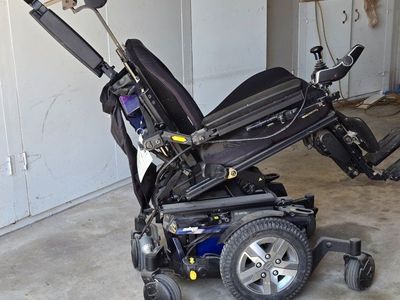 Quantum Edge 2.0 Electric Wheelchair, Power Chair, Mobility Scooter