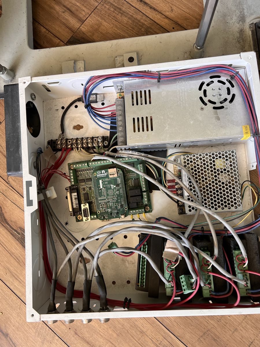 Main image 5