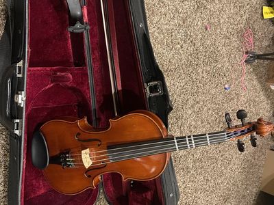 Student Viola Outfit with Hard Case, Bow, and Everest Shoulder Rest