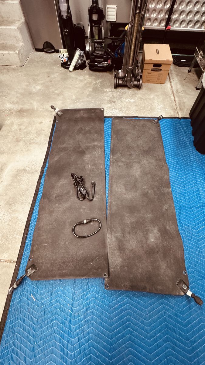 HeatTrak Heated Snow Melting Walkway Mat for Hot Tub Hottub- Standard/Long - 20"x60" (set of 2)