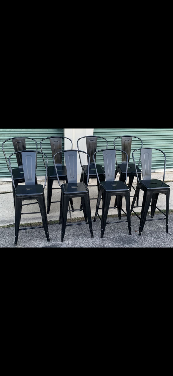 8 BEAUTIFUL BLACK BARSTOOLS
