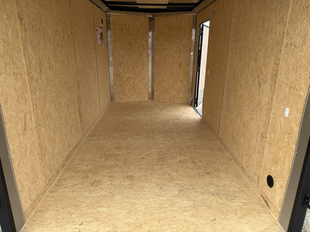 Main image 5