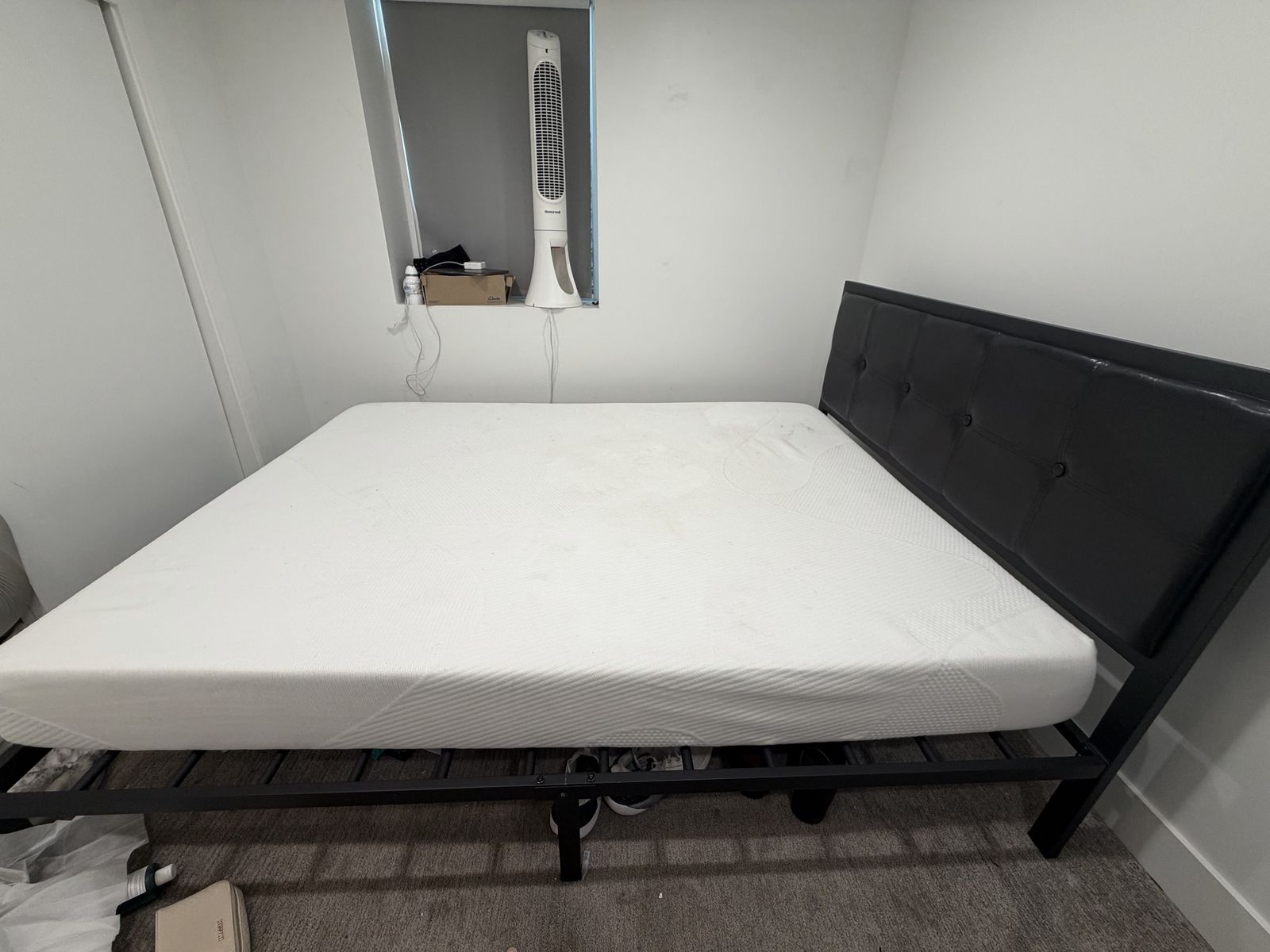 Queen mattress